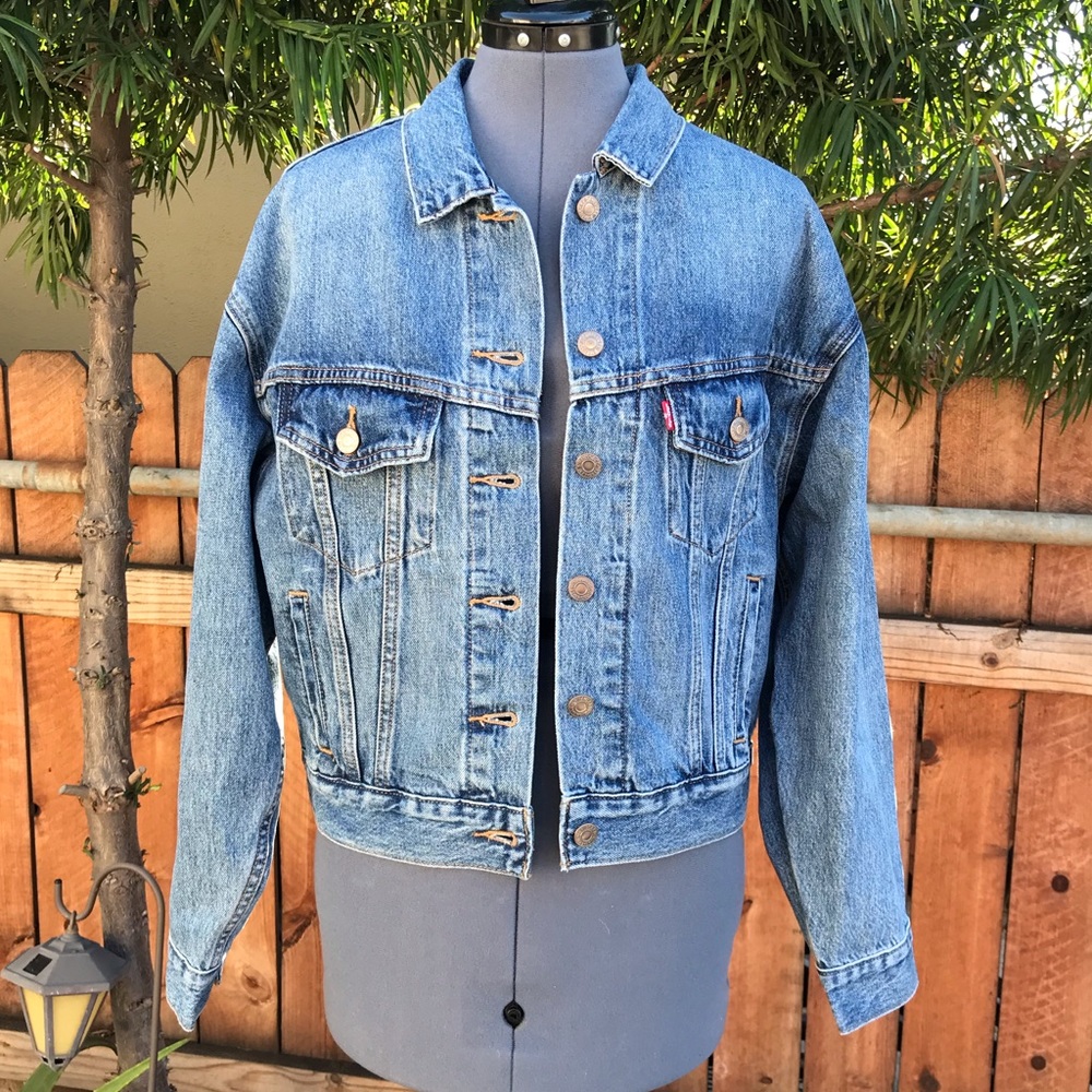 Levi’s Slouch Trucker Jean Jacket